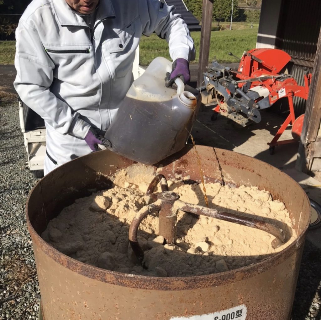 冬を迎える準備 土作り 株式会社 美山 菜美舎